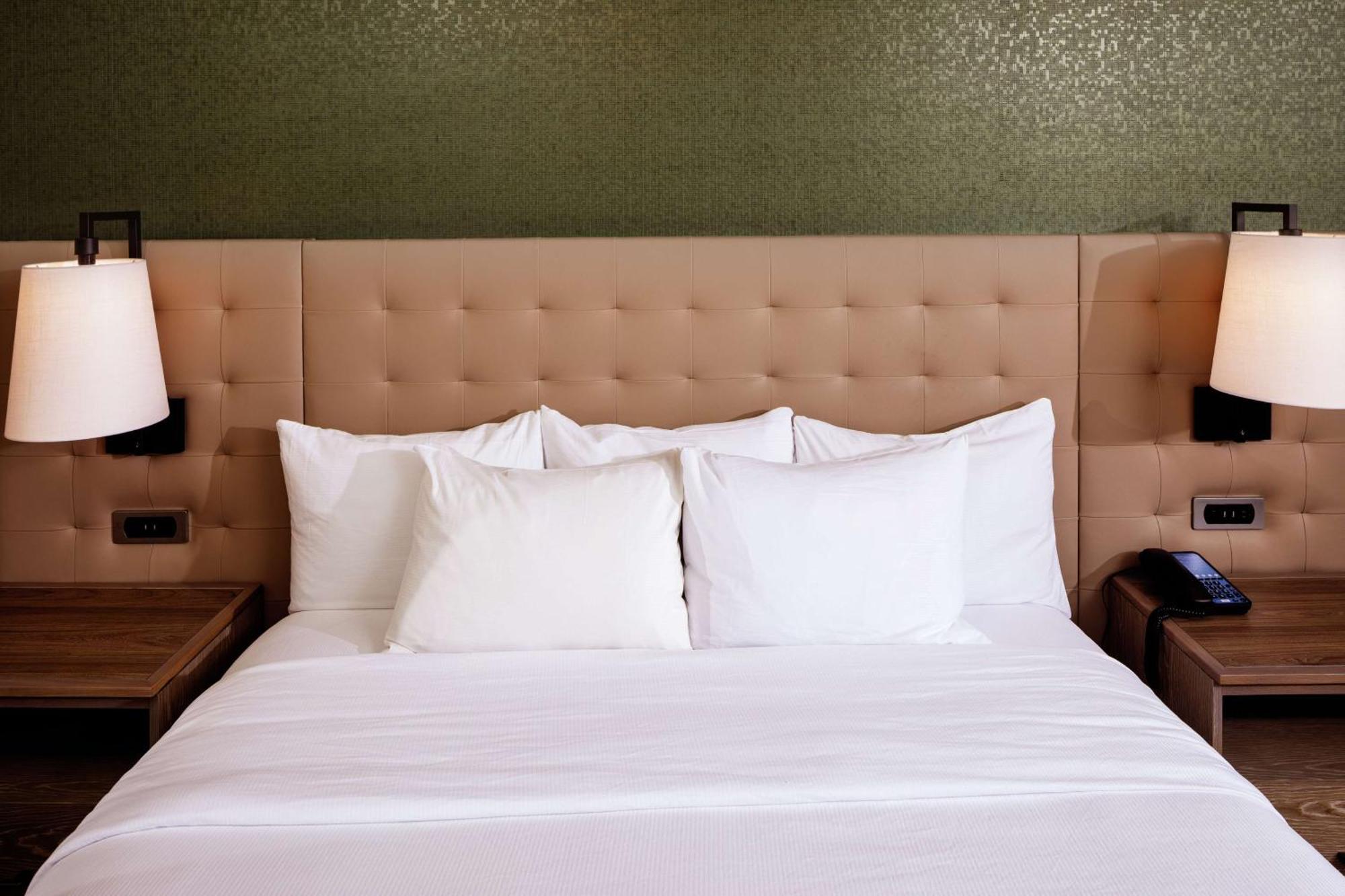 Hilton Birmingham Downtown At Uab Hotell Exteriör bild